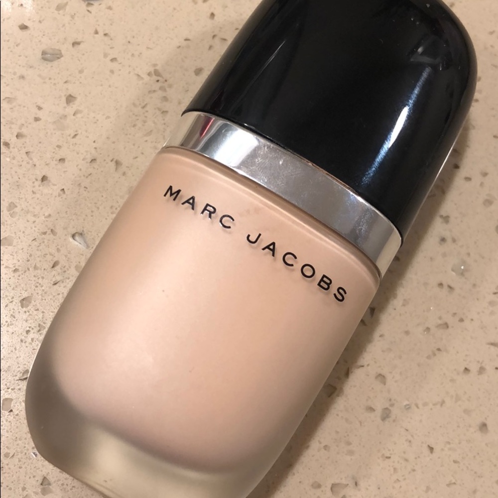 Marc Jacobs Genuis Gel Foundation